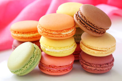 Délicieux Assortiment de Macarons au prix incroyable de 75dhs au lieu de 150dhs chez Pâtisserie Benbrahim! Places Limitées.