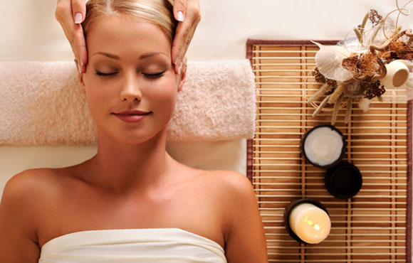 Massage anti-stress du Dos et Massage du visage et cuir chevelu à seulement 89dhs au lieu de 300 chez Terre de Beauté!