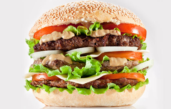 Menu Mega Steak Burger, Frites et Boisson à seulement 29dhs chez O’Dwich!