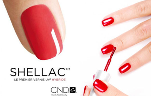 Manucure OU Pedicure et Pose Vernis Shellac à seulement 90dhs au lieu de 250 chez Kiné Jihane!