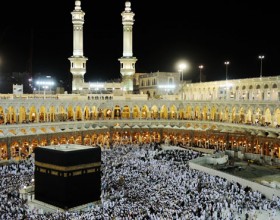 Voyage Omra avec transit à Istanbul à seulement 21900dhs avec Da Vinci Holidays!