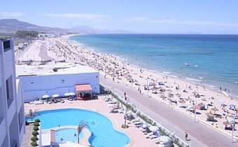 Golden Beach Hotel Tetouan: nuit pour 2 adultes + Enfant