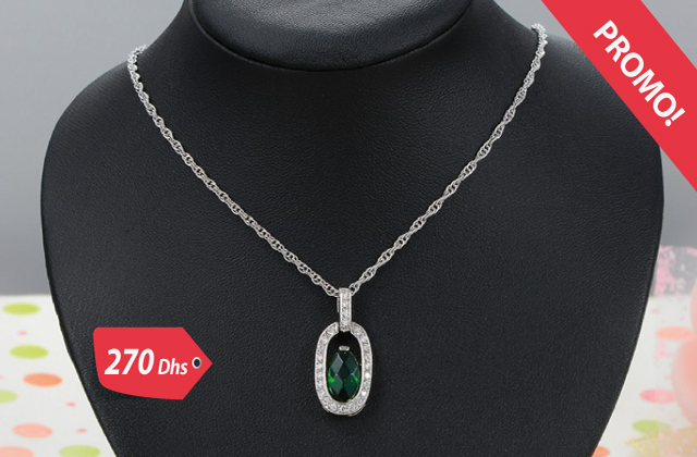 Collier de luxe en plaqué platine avec cristal vert  et cristaux d’Autriche