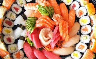 36 pièces variées de sushis à 99 DH au lieu de 180 DH – livraison gratuite